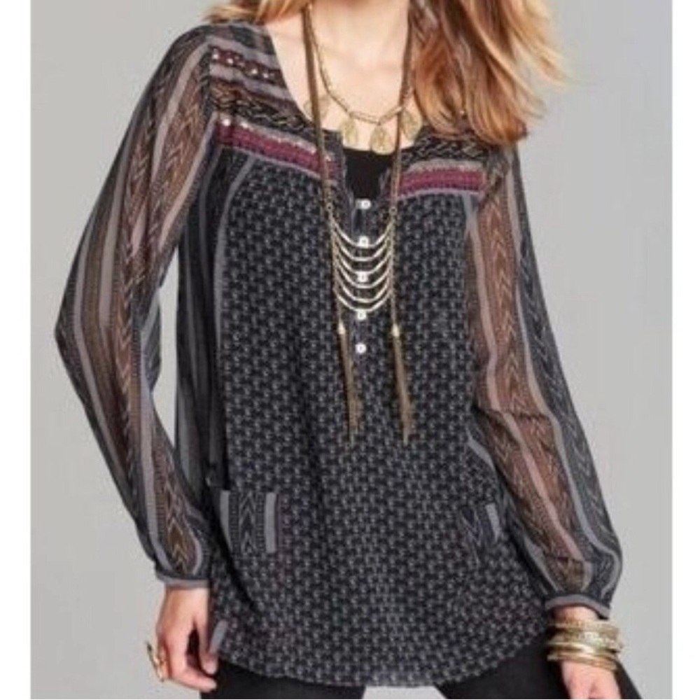 3/$15 FREE PEOPLE Feather to the Wind sheer top XS S